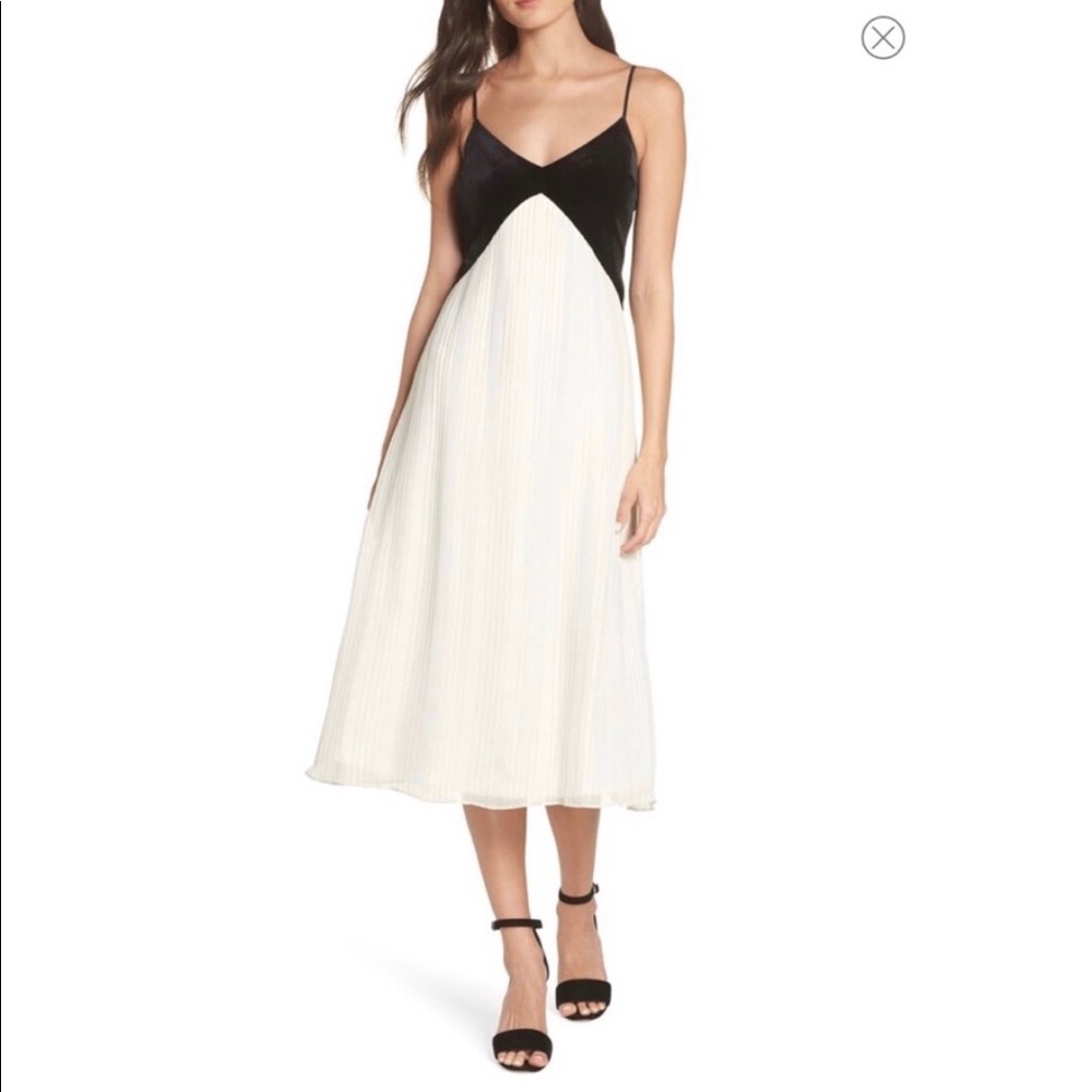 Avec Les Filles Black White Velvet Pleated Midi